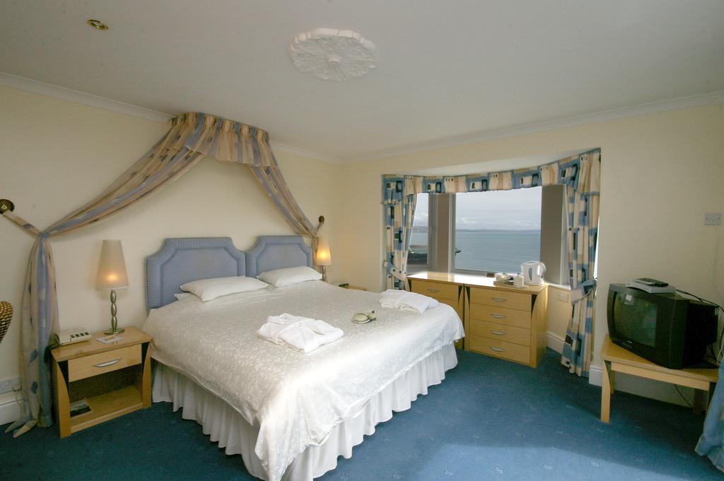 Fieldhead Hotel & Horizons Restaurant Saltash Camera foto